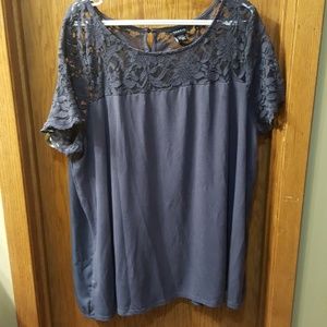 Torrid gray shirt